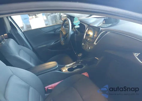 2020 Chevrolet Malibu Fwd Lt z USA, uszkodzony, nr VIN 1G1ZD5ST4LF108454